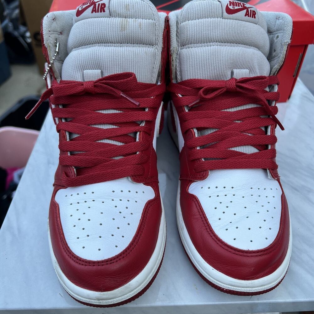 Nike Air Jordan 1 High OG Newstalgia Varsity Red DJ4891-061 Size 8,5 - Picture 4 of 13